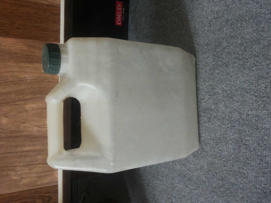 Канистра пластиковая 4,5 литра советская новая