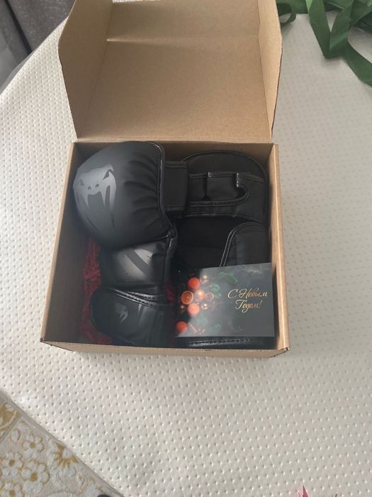 Перчатки для МММ новые