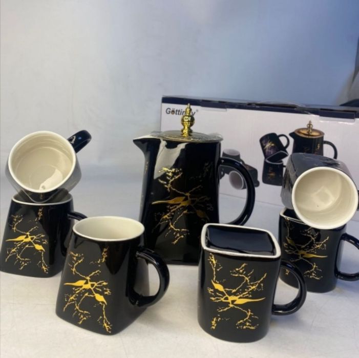 Набор посуды красивый