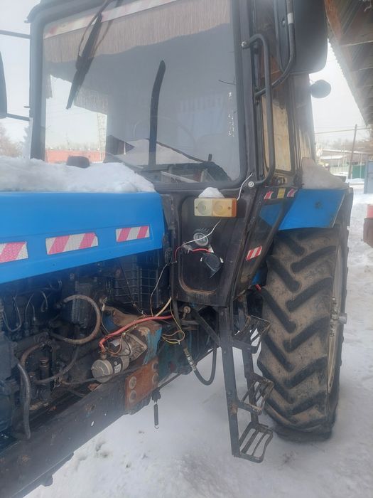 Мтз  трактор 2011 года с техникой