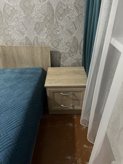 Продам спальную гарнитуру