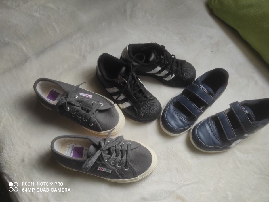 ЛОТ. Кецове Adidas, Reebok, Superga