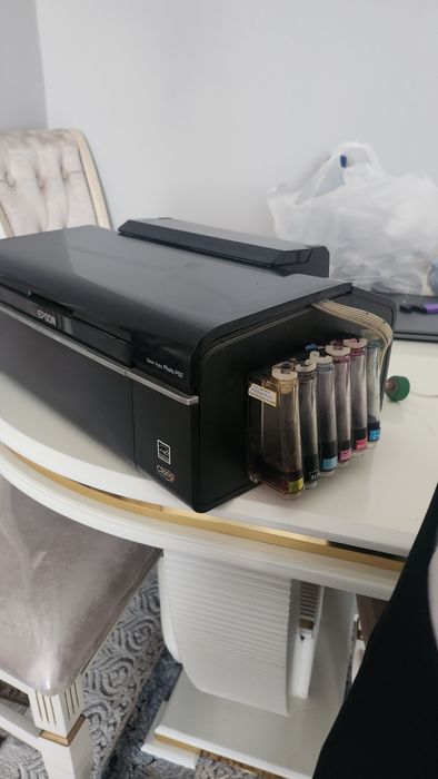 Цветной принтер. Epson Stylus Photo P50.