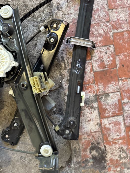 Машинки ел стъкла за бмв е60 е61 е90 е91