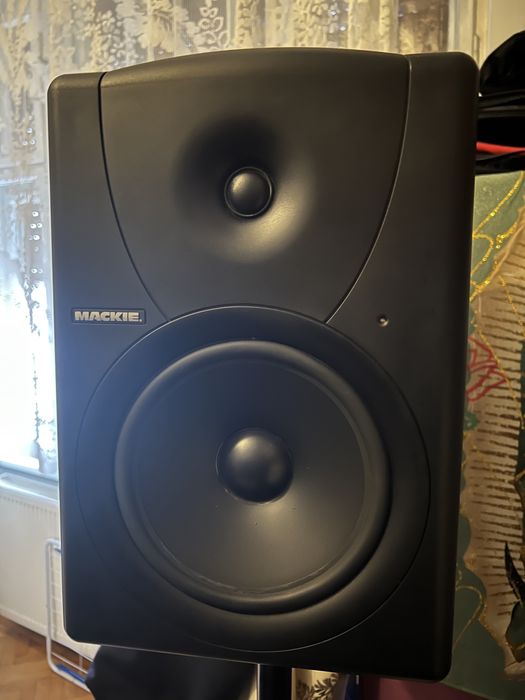 Monitoare studio active Mackie MR8