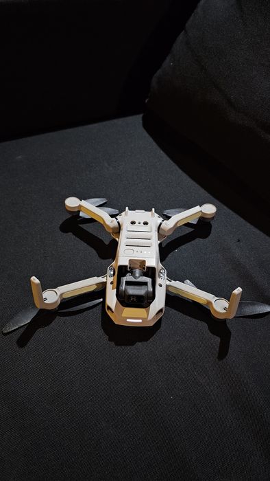 DJI mini 2 pentru piese sau reparat