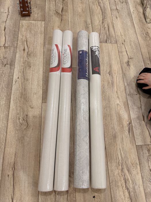 Продам обои новые