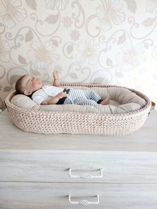 Повивалник/ гнездо за бебе