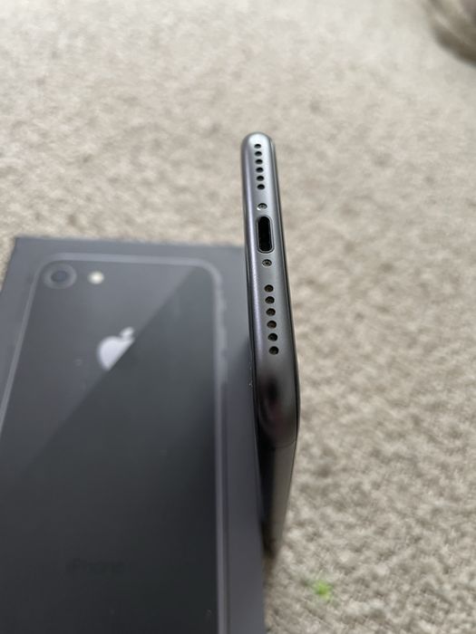 iPhone 8, 64 GB Black Neverlocked