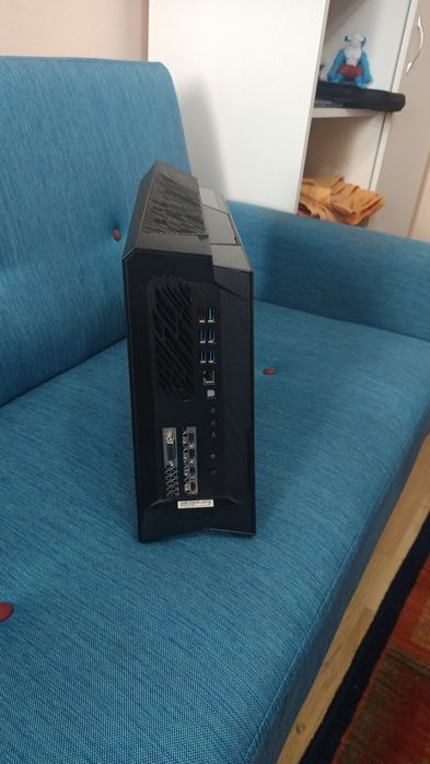 Asus Rog Huracan
