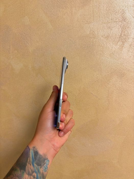 Iphone  17 Air Blue Sky 100% Baterie