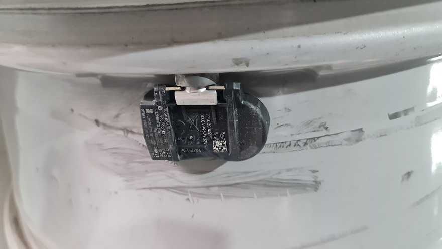 VW/SCODA/AUDI/SENZORI/BORBET 4/R17 cp j1005 5 x 112