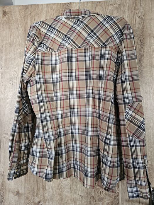 Vand cămașă pentru damă