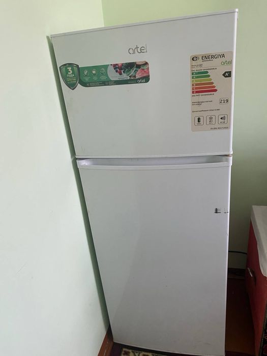 Artel Холодильник сотилади