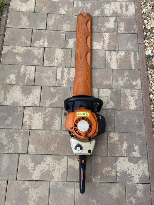 Motofoarfeca - foarfeca Stihl HS 81 T pe benzina