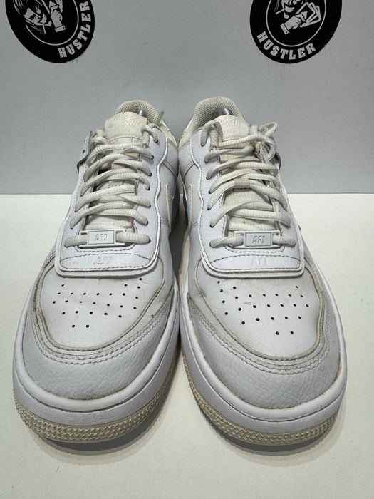 Маратонки NIKE AIR FORCE 1  .Номер 40.5