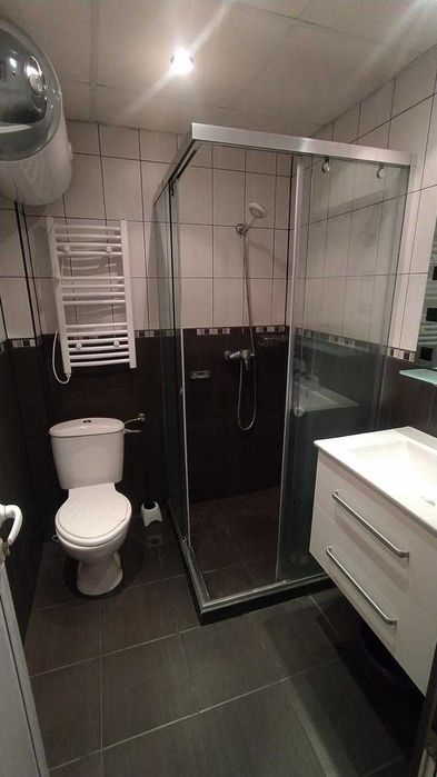 Дава се под наем Двустаен апартамент в Бургас, Лазур - 53 кв.м за 225 € - Снимка #1