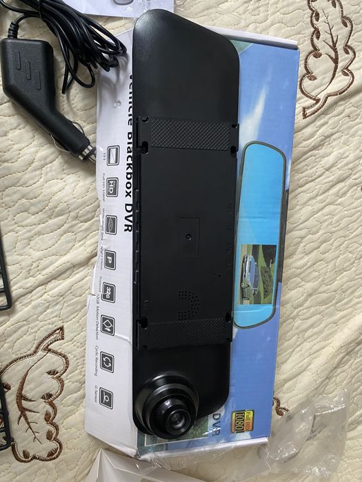 Видеорегистратор+зеркало