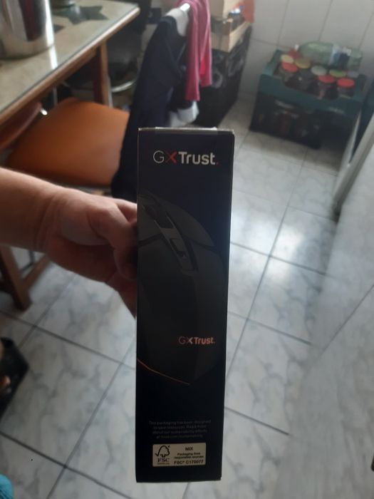 Vând mouse gamingxtrust nou, sigilat, ieftin