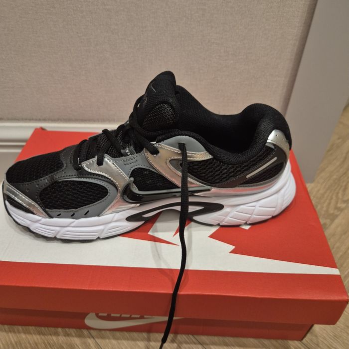 Кросовки Nike v5 rnr