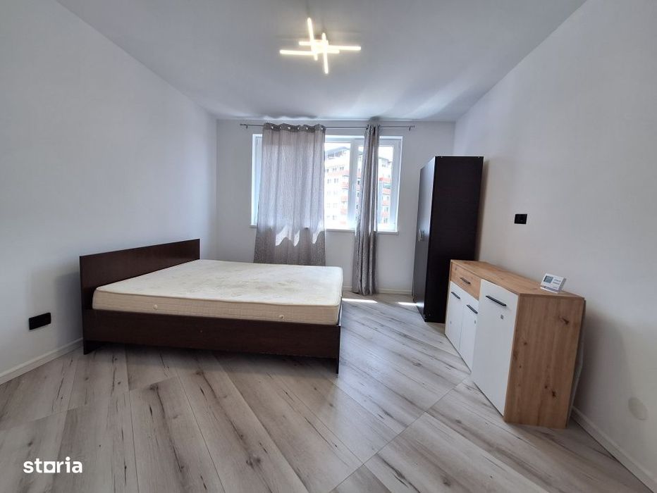 Apartament cu 3 camere, 61 mp, zona BMW — fotografia 1