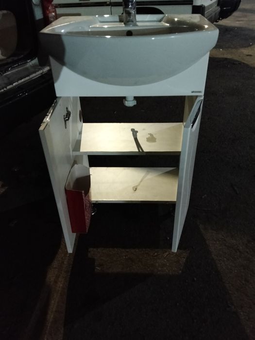 Продам хорошую раковину