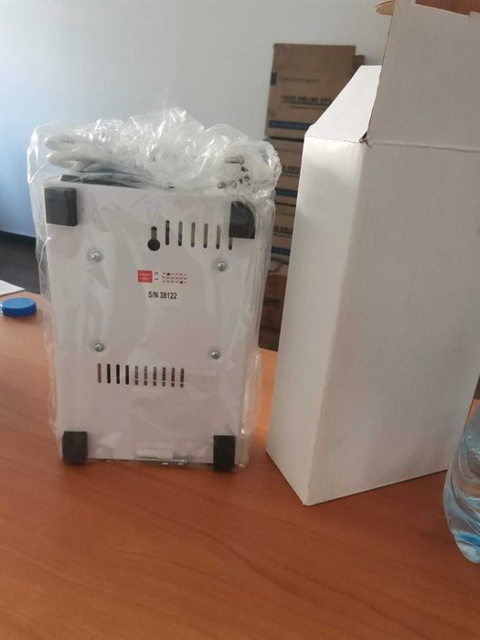 стабилизатор напряжения 500В (0.5ква)