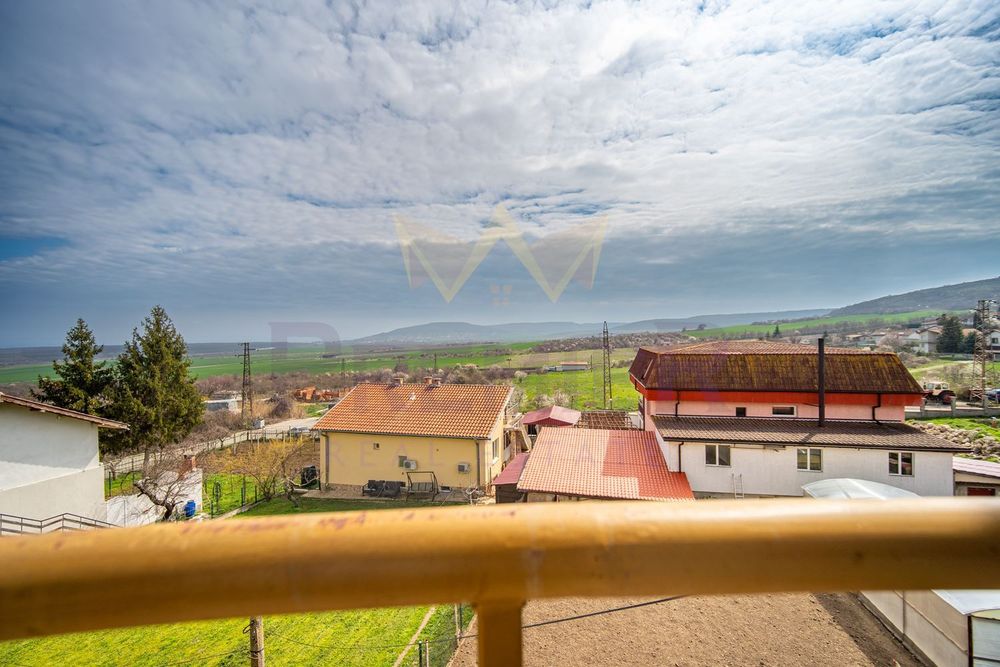 Продава се Тристаен апартамент в с. Рогачево, Област Добрич - 71 кв.м за 632 €/кв.м - Снимка #3