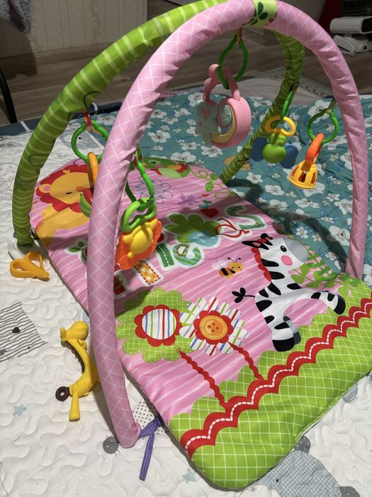 Коврик в хорошем состоянии