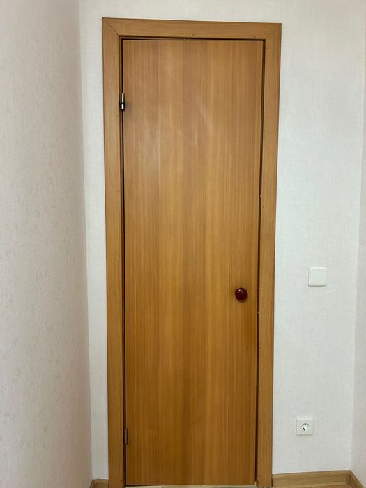 Продаются двери б/у