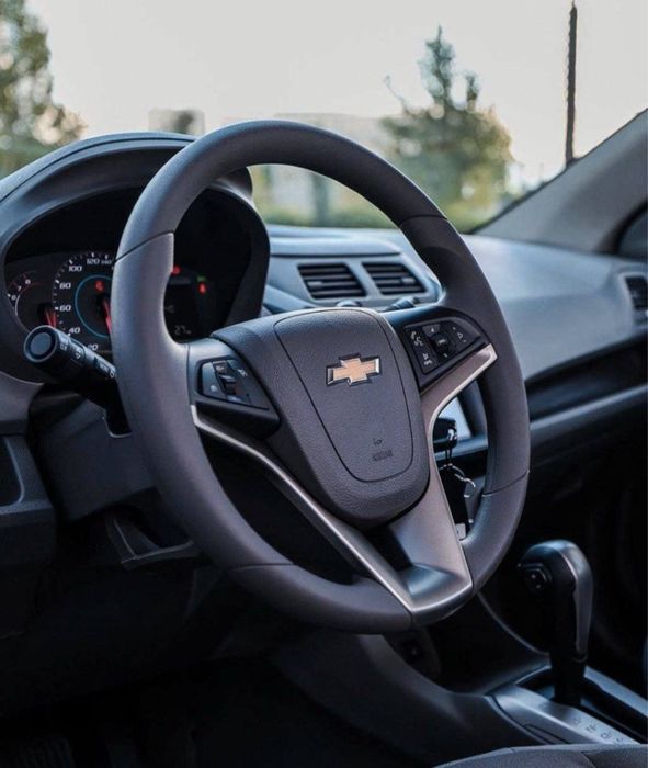 Chevrolet cobalt mcm style va midnight