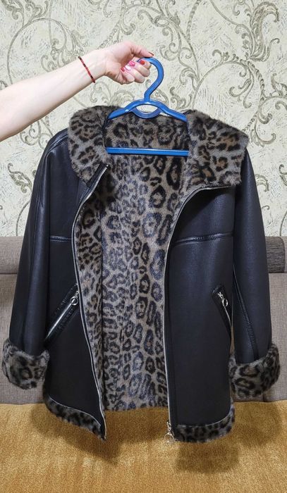 Женская Дублёнка 42 размера производство Турция, состояние новое