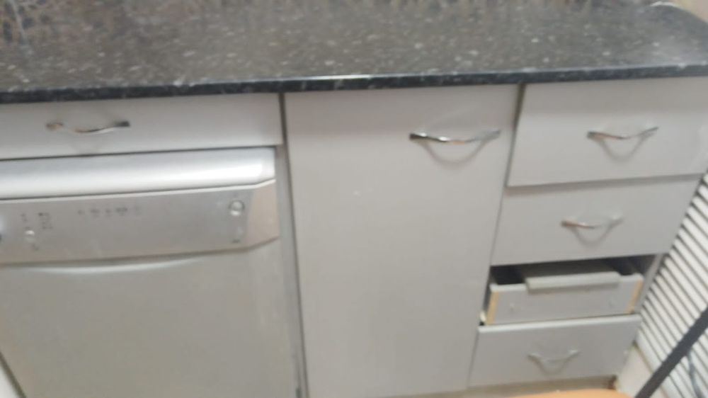 Кухонный гарнитур сатылады