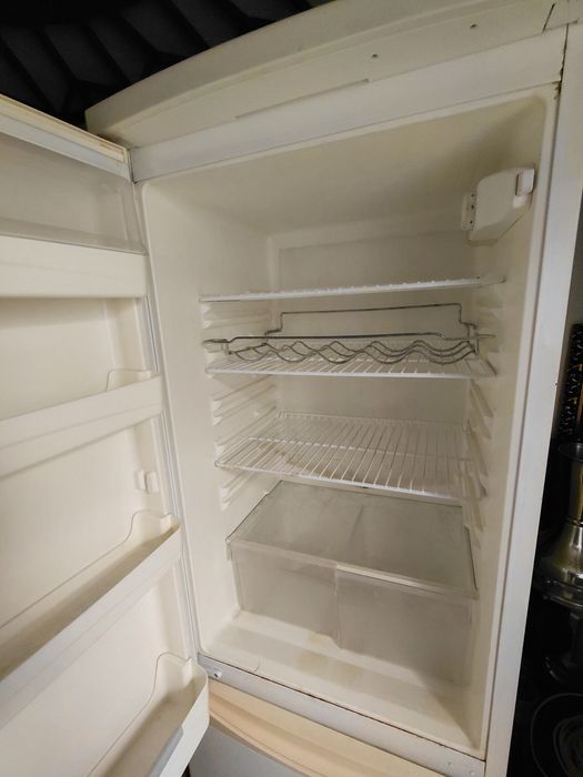 Хладилник с фризер Whirlpool