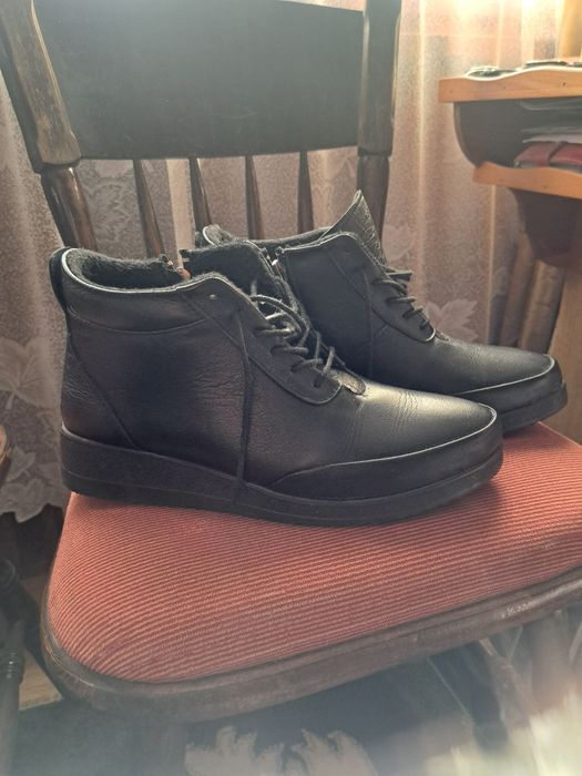 Дамски боти от естествена кожа