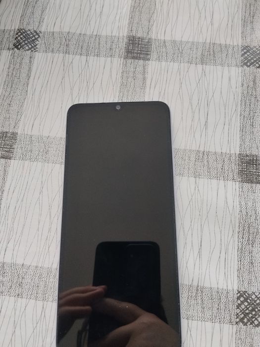 Redmi 12c в идеальном состоянии торг уместен