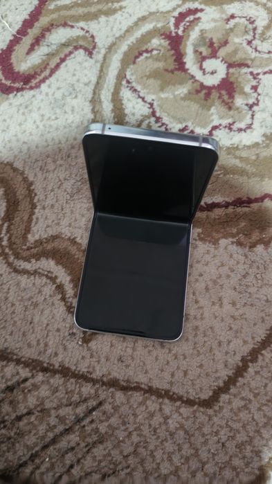 Продам Samsung zpley 5