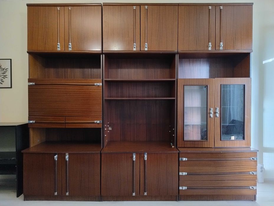 Запазена ретро секция от 3 части