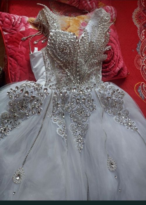 Vând rochie de mireasă!