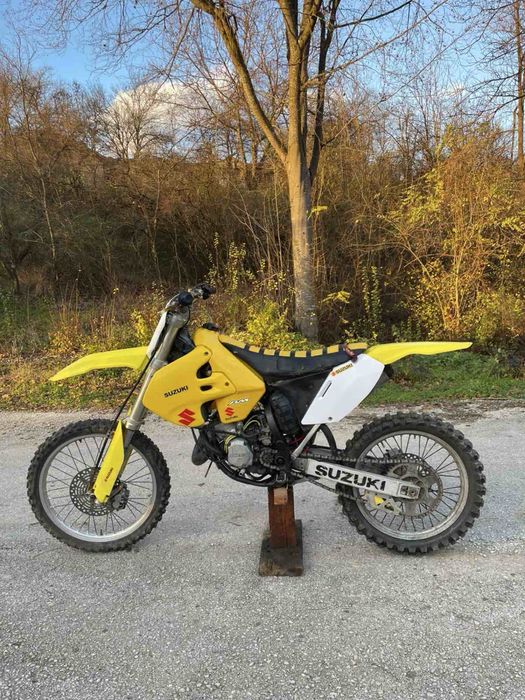 Кросов мотор SUZUKI RM 125