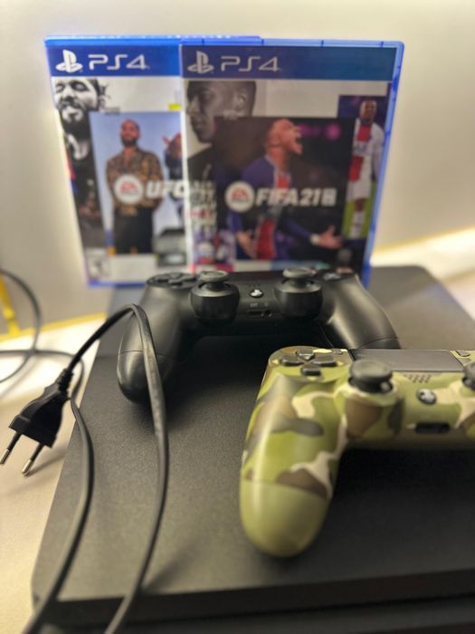 Срочно продам Sony PlayStation 4 Slim 1 TB