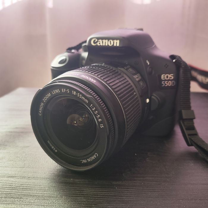 Фотоаппарат Canon EOS 550 D