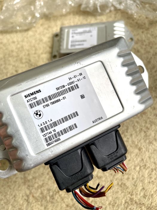 Блок управления раздаткой на BMW X5 E70 БМВ Х5 Е70