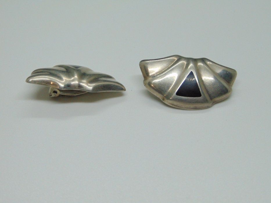 Cercei clips din argint cu onix, Mexic