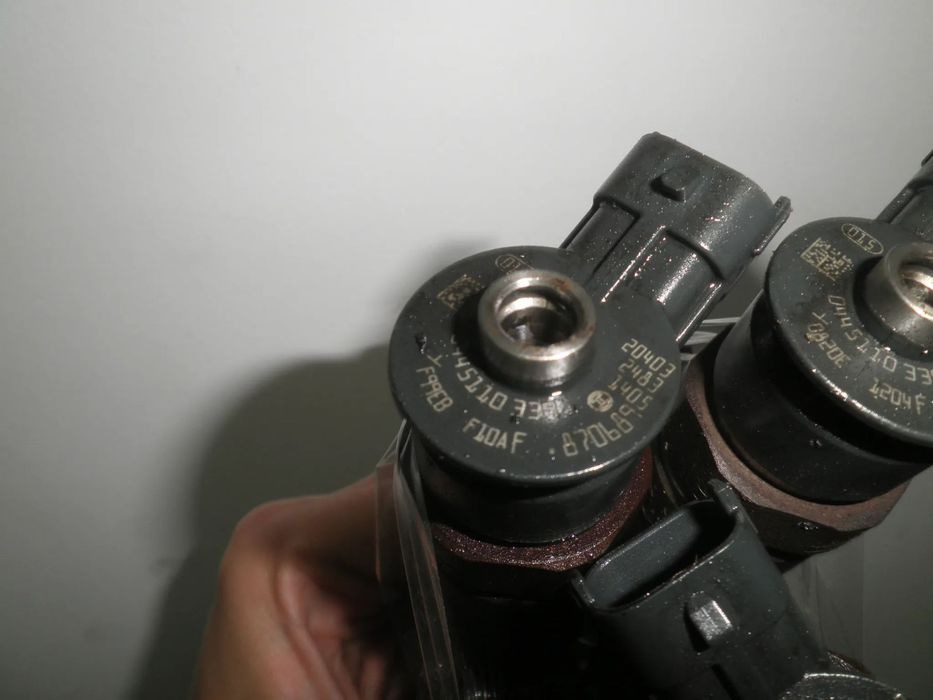 Injectoare Ford Fiesta 7 , Peugeot , Citroen DS4, 1.4 HDI TDCI 0445110339