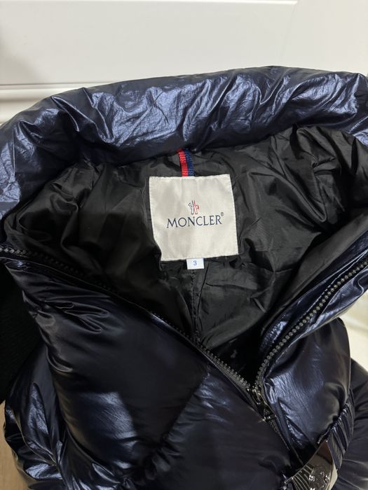 Зимний комбинезон Moncler!