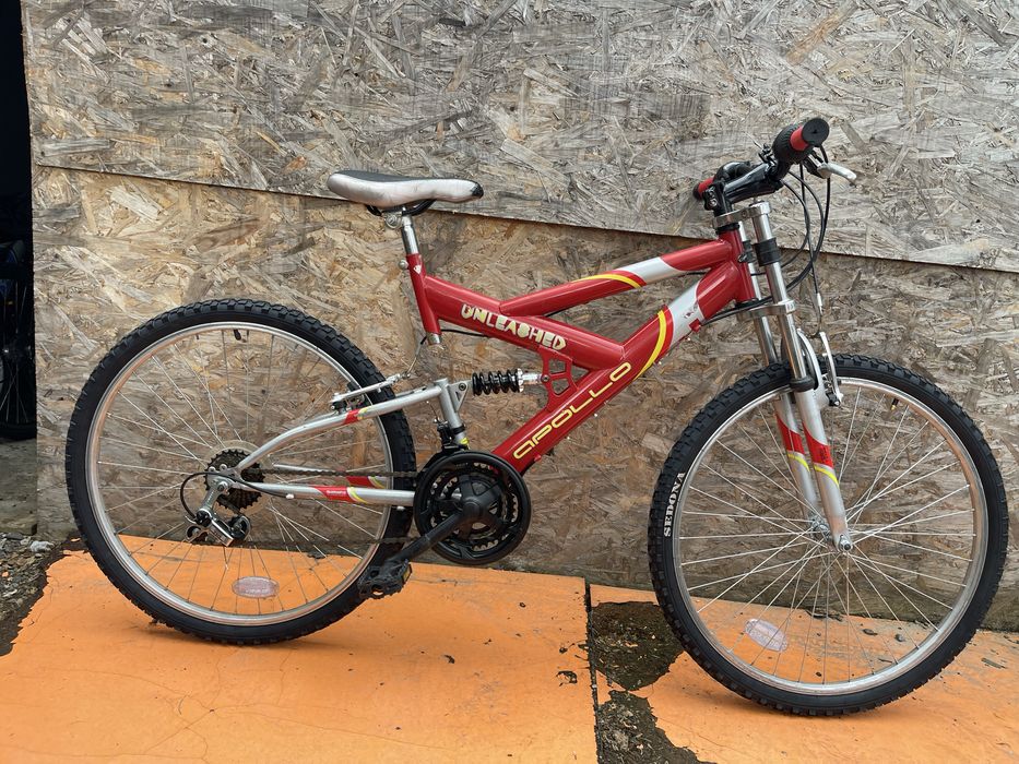Bicicleta apollo unleashed roti 26”