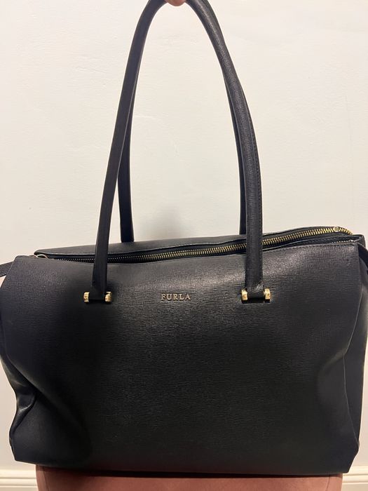 Poșetă neagră Furla