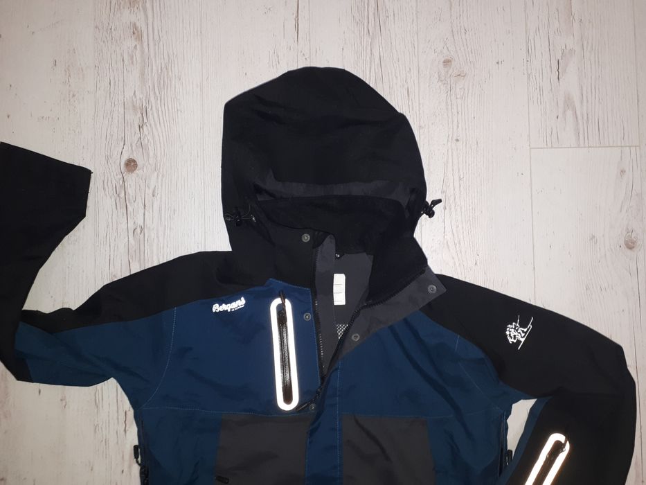 Bergans-Ориг. Ски яке