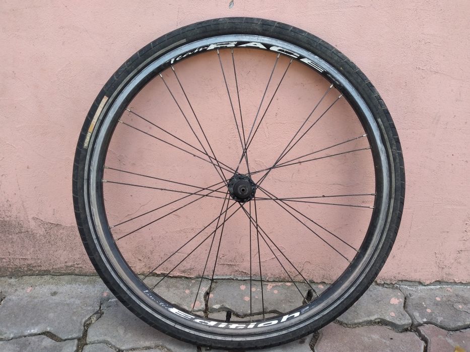 Roată de bicicletă pe 26